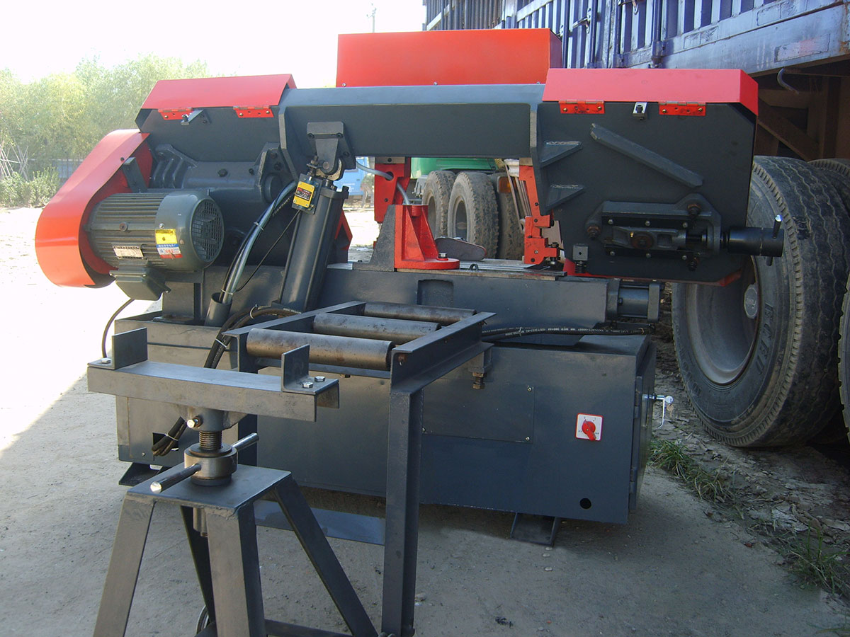 1727224214178709.jpg 帶鋸床