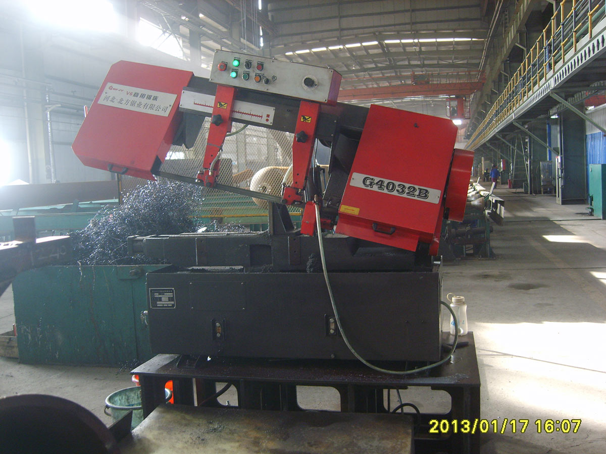 1734664000652676.jpg 帶鋸床